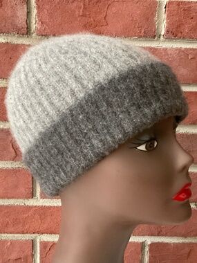 Bloomingdale’s Men’s Ribbed Grey Cashmere Cuff Hat O/S NEW